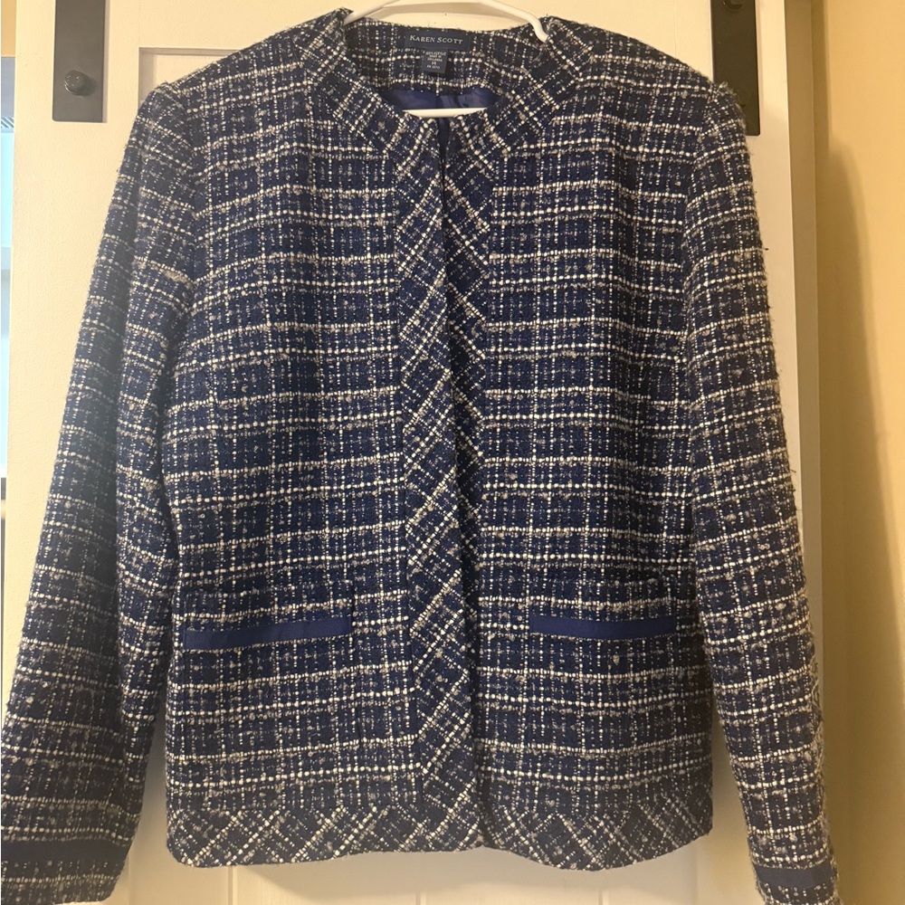 Karen Scott Blue and White Checkered Blazer